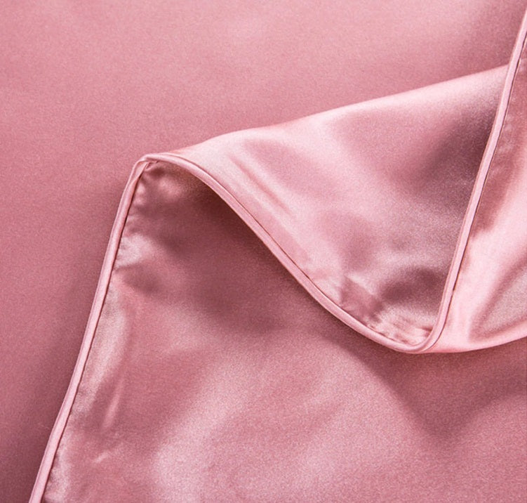 Dusty Pink 4 Piece Mulberry Silk Bedding Set