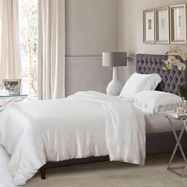 Ivory 4 Piece Mulberry Silk Bedding Set