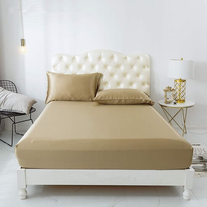 Champagne 3 Pieces 19 MM Mulberry Silk Bedding Set