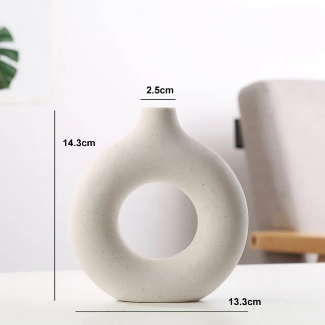 Nordic White Ceramic Vase For Creative Floral Decoration Modern Pot For Contemporary Coffee Tabletop Ornament For Scandinavian Home Decoration