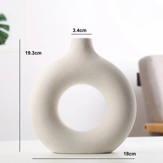 Nordic White Ceramic Vase For Creative Floral Decoration Modern Pot For Contemporary Coffee Tabletop Ornament For Scandinavian Home Decoration