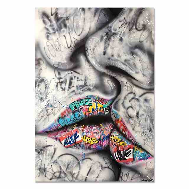 Kiss Graffiti Canvas Print